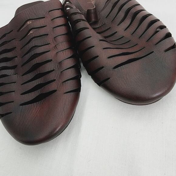 Free People Slice of Sun Brown Leather Mule Flat Sandals Coconut Size 37 US 6.5 - Picture 8 of 11